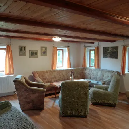 Prazdninovy Dum Nove Hrabeci